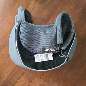 Yudodo Sling Crossbody Pet Carrier Medium NWT